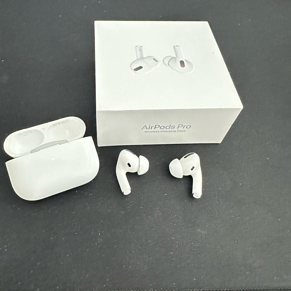 Apple AirPods